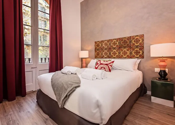 Sweett - La Pedrera - Paseo De Gracia Apartment