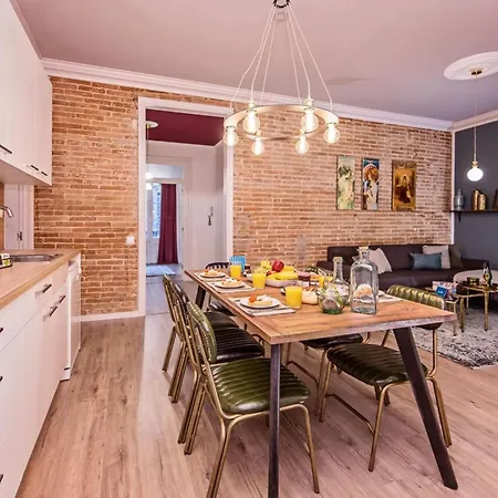 Sweett - La Pedrera - Paseo De Gracia شقة برشلونة